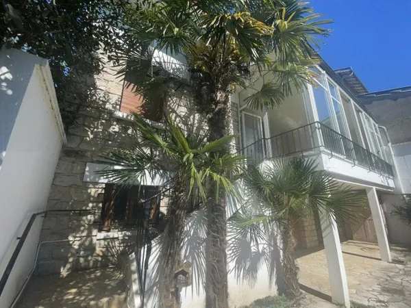 Maison de ville 9 pièces 155 m²