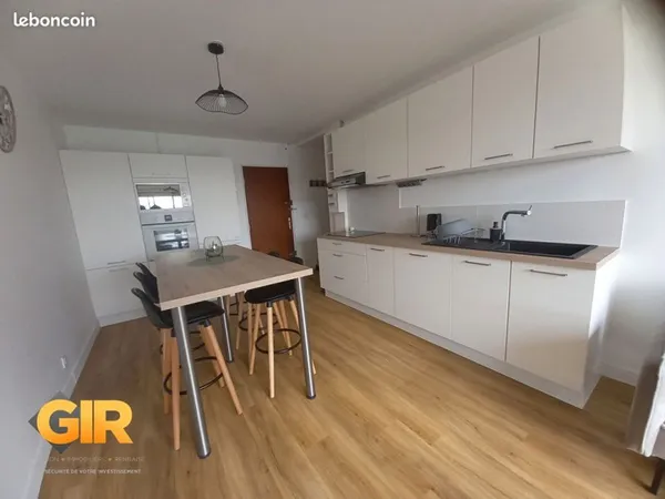 Chambre colocation meublée