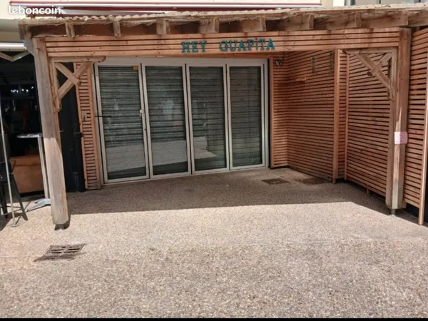 A vendre fond de commerce idéalement situé à mimizan plage