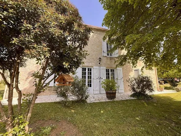 Maison 5 pièces 145 m²