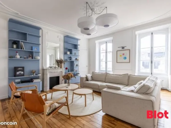 Appartement 5 pièces 182 m²