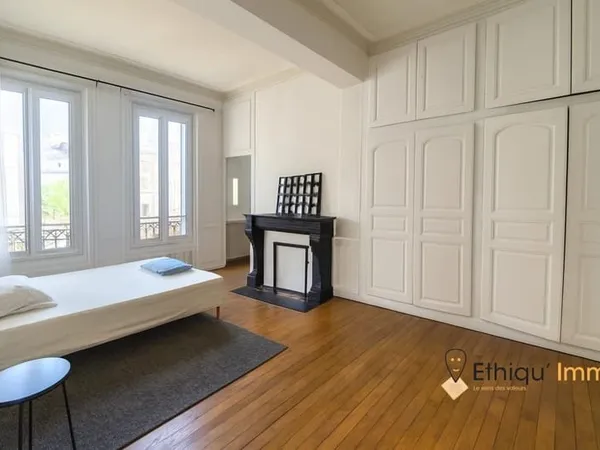 Appartement 90m2 avec 2 chambres hyper centre Troyes