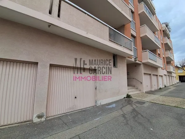Garage 16 m²