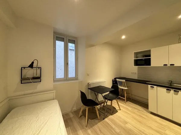 Appartement 1 pièce 15 m²