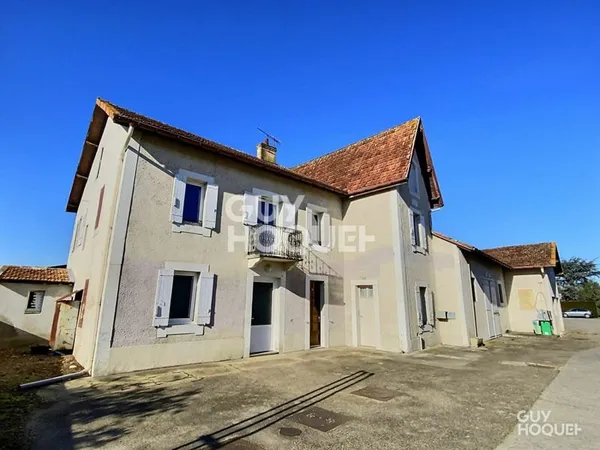 Ensemble immobilier proche d'Amou