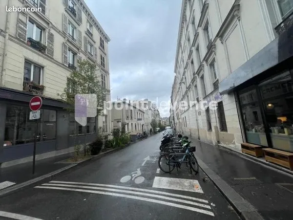 Service immobilier 40 m²