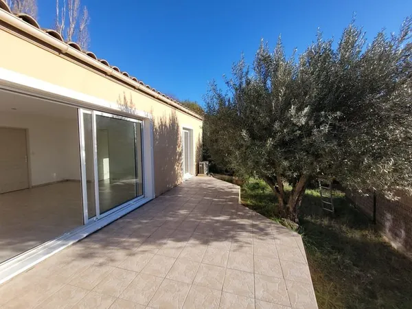 Villa 76m2, 3 pièces, Nyons (26)