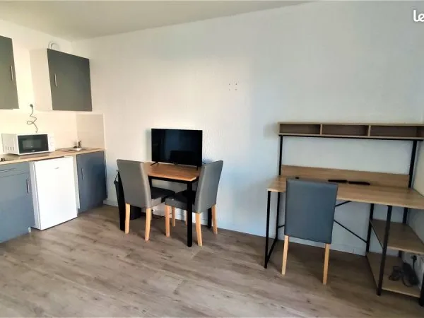 Studio meublé 1 pièce 21m² parking privé sécurisé