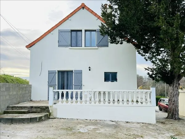 Maison de bourg de 5 pièces principales