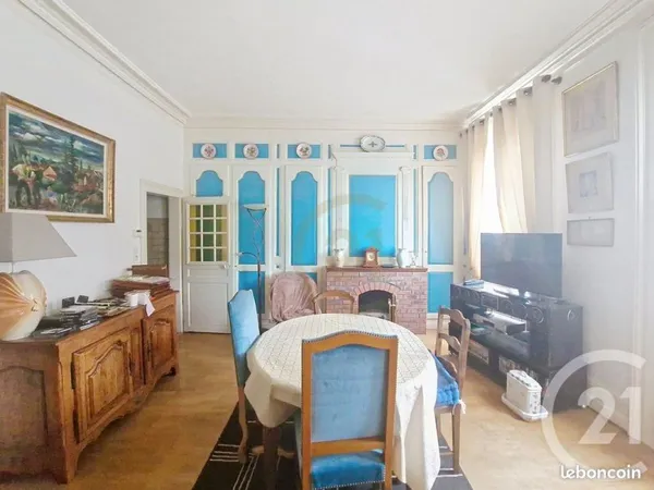 Maison de caractère