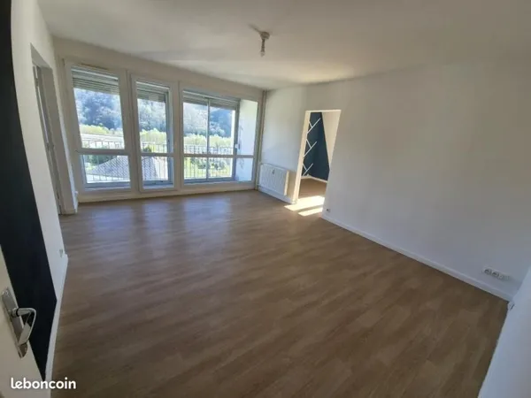 Appartement 4 pièces 77 m²