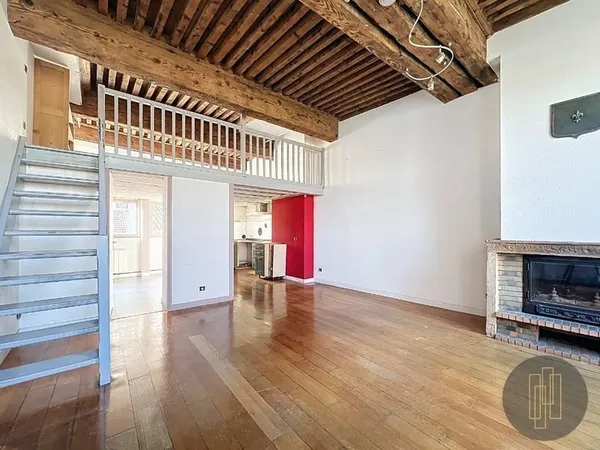 Vieux LYON - Appartement 2 pièces vue sur la Saône
