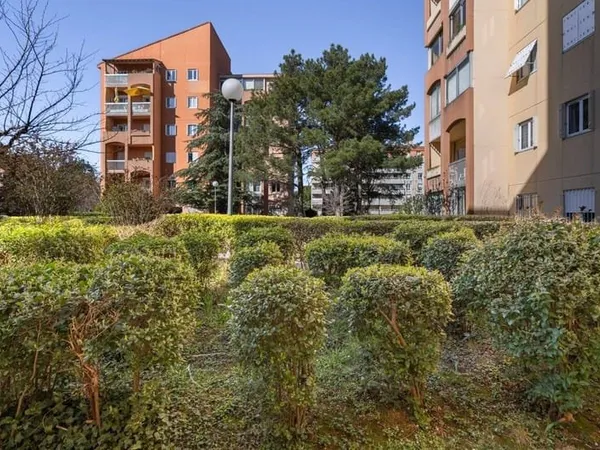 Appartement 3 pièces 84 m²