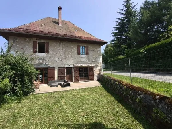 Maison 7 pièces 189 m²