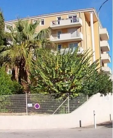 Bel appartement avec Rez de jardin