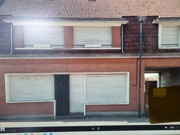 Commerce et maison d'habitation à rénover