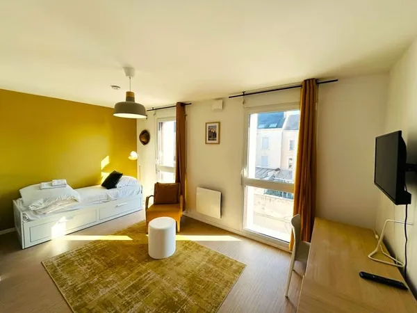 Studio neuf toutes charges comprises