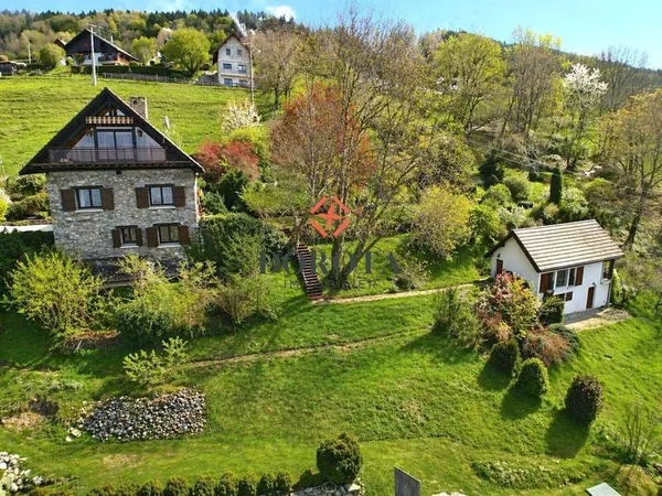 Maison 6 pièces 208 m²