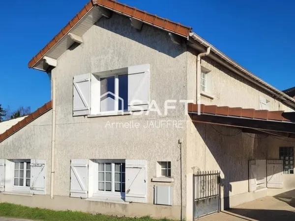 Moisselles, tout à pied: écoles, gare, commerces.