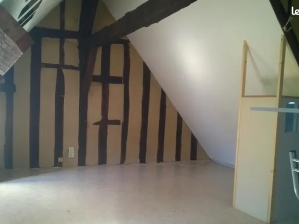 Studio Hyper centre le Mans