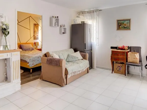 Appartement de 2 pièces avec parking quartier Pasteur