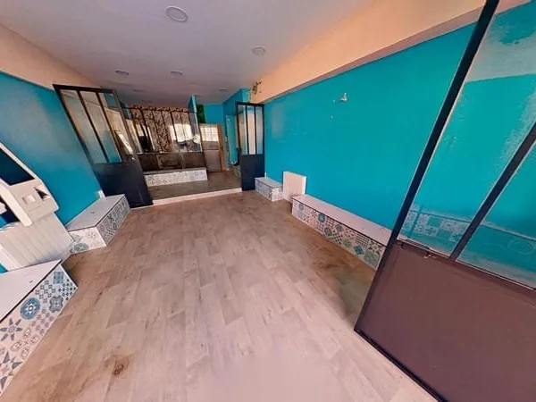 Local commercial 60 m²