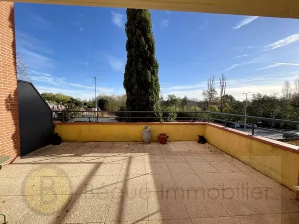 Appartement loué hypercentre avec terrasse
