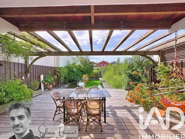 Maison 5 pièces 140 m²