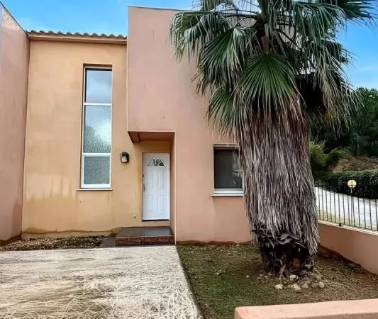 Villa 4 pièces 101 m²