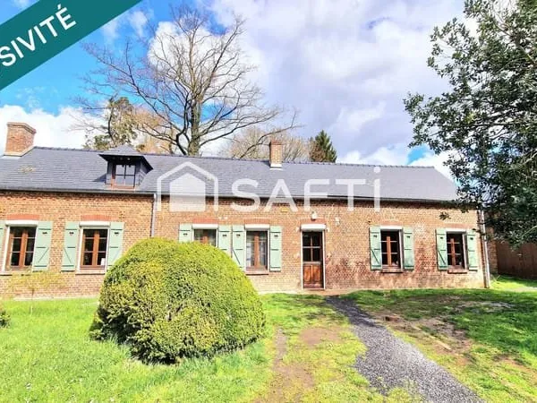 Ensemble immoblier : 2 maisons 90 et 70m2, garage , grange 60m2 , dépendance semi abritée, jardin cl