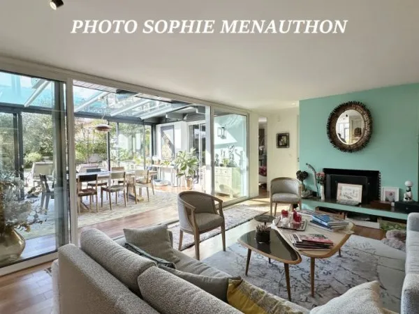 Villa d'architecte 9 pièces 250 m²