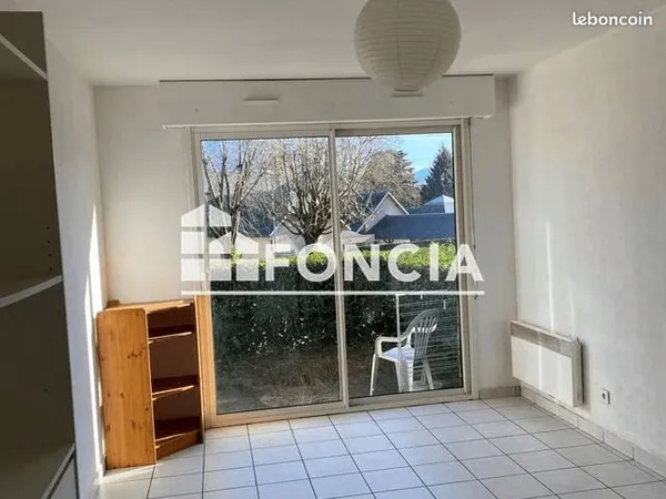 Studio 1 pièce 22 m²
