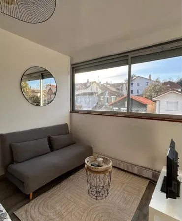 Studio lumineux proche centre ville