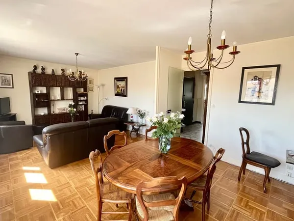 Appartement 4 pièces 100 m²