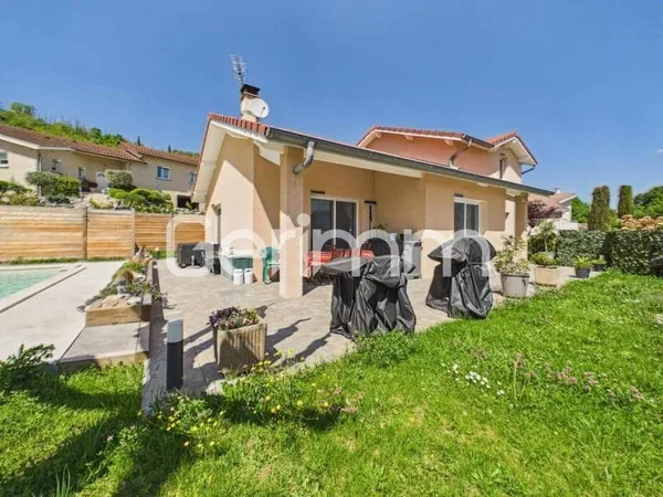 Maison 4 pièces 121 m²