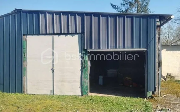 Terrain constructible 323 m²