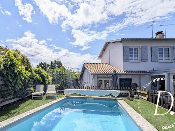 Soorts-Hossegor Maison de charme avec T2 indépendant et pis