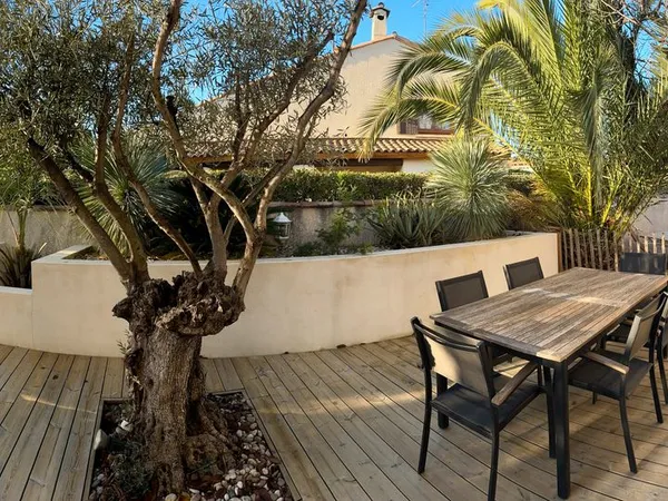 Appartement indépendant avec terrasse et jardin - opportunité rare avec potentiel évolutif - Pérols