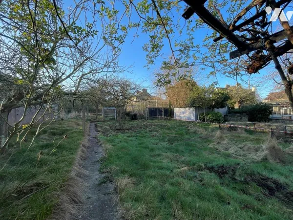 Terrain 646 m²