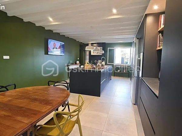 Maison 4 pièces 176 m²