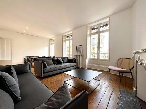 Appartement 4 pièces 125 m²