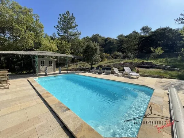 Villa 11 pièces 280 m²