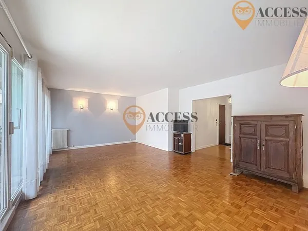 SOISY-SOUS-MONTMORENCY - Bien rare en centre ville ! Apparte