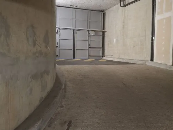 Parking à louer 92500
