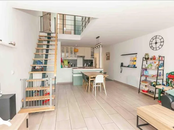Maison 3 pièces 83 m²