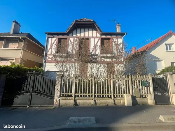 Maison 6 pièces 110 m²