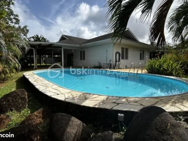 Villa 4 pièces 102 m²