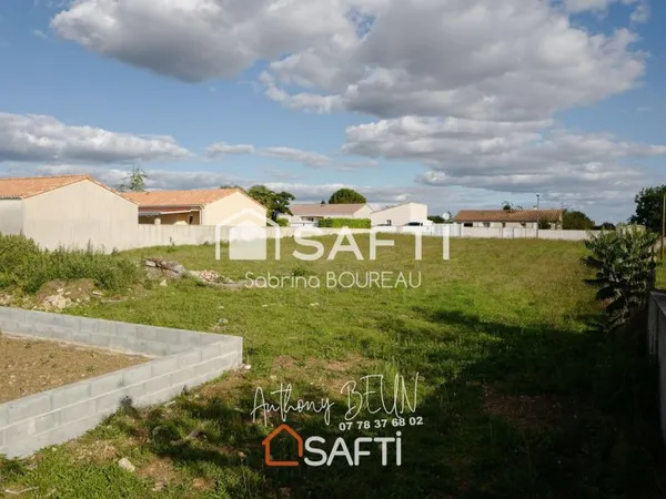 Terrain en individuel 889 m²