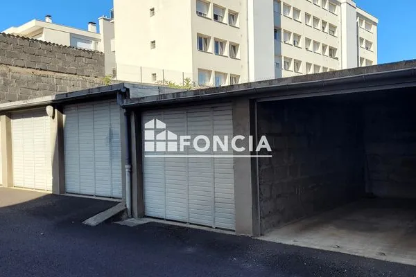 Stationnement Location Clermont-Ferrand   65€