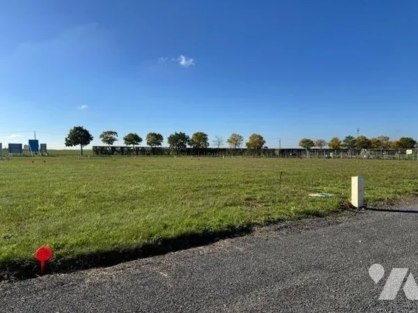 Terrain 568 m²
